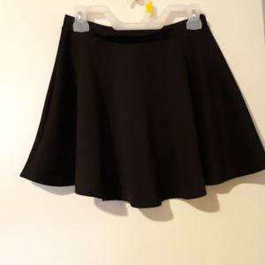 Black skater skirt